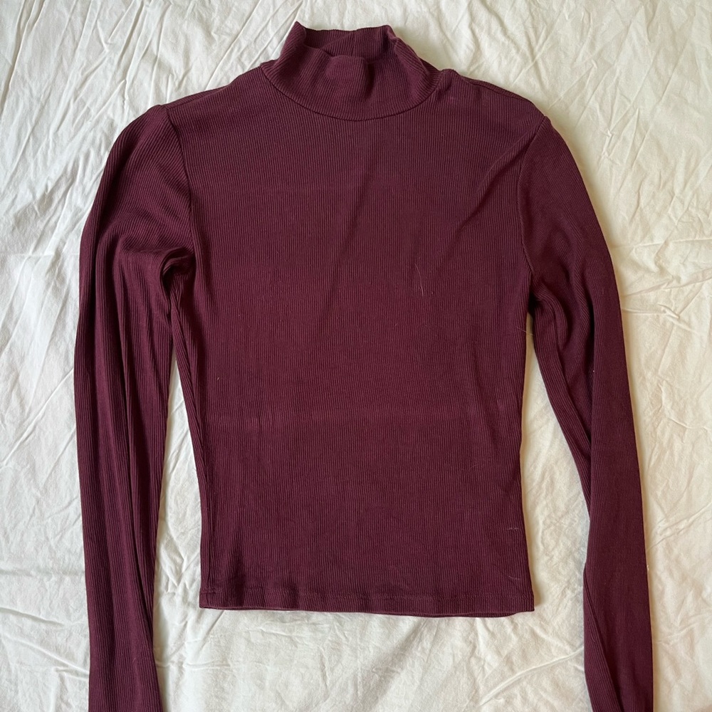 Garage burgundy long sleeve turtle neck